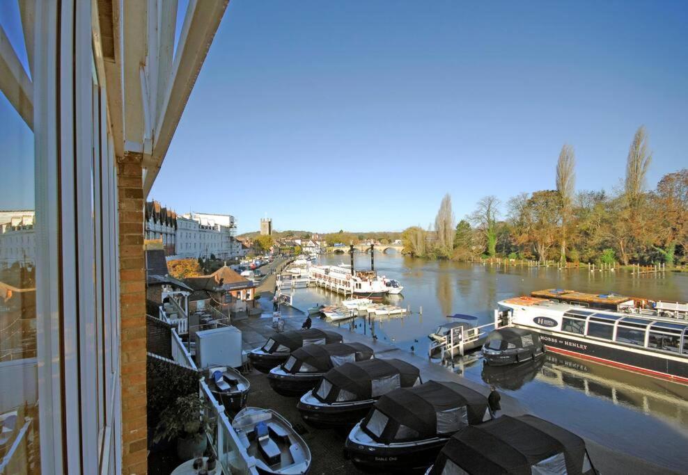 The Oars - Riverfront Property Henley-on-Thames Exteriér fotografie